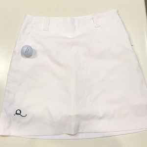 NIKE Golf skirt with built in shorts sz 2